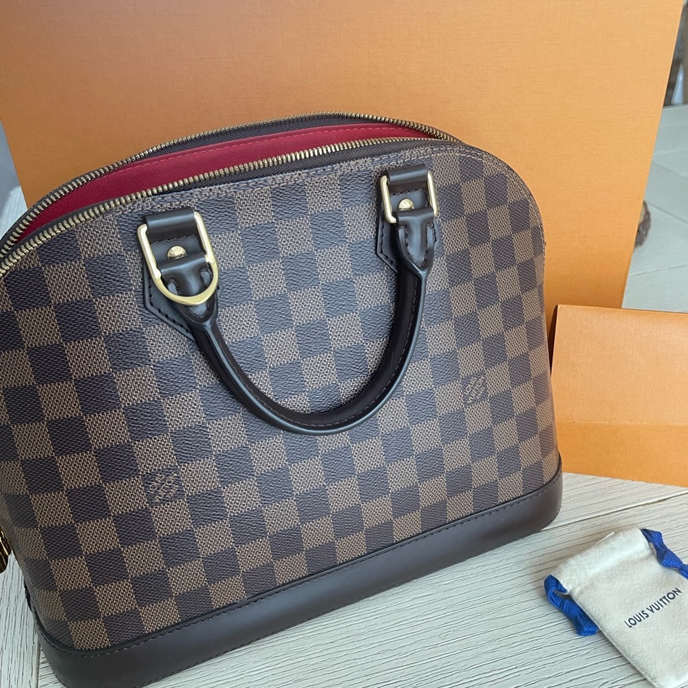 Louis Vuitton Alma PM